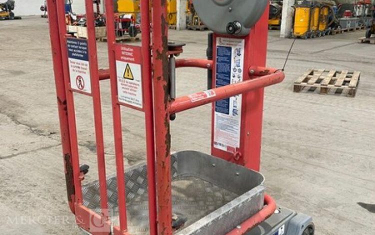 JLG PECO LIFT  60MAM32026