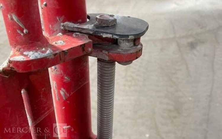 POWER TOWER PECOLIFT  59MAM32026