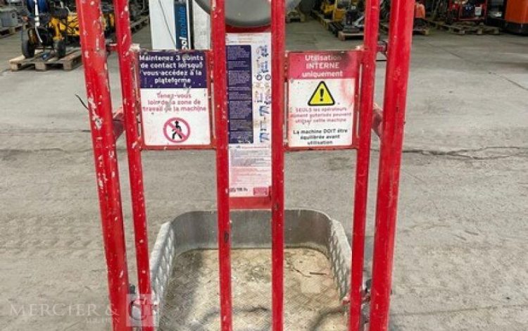 POWER TOWER PECOLIFT  59MAM32026