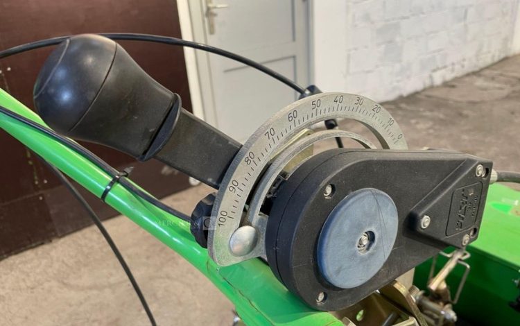 R2 RINALDI GARDEN M73 – ANNEE 2018  52MAM32026