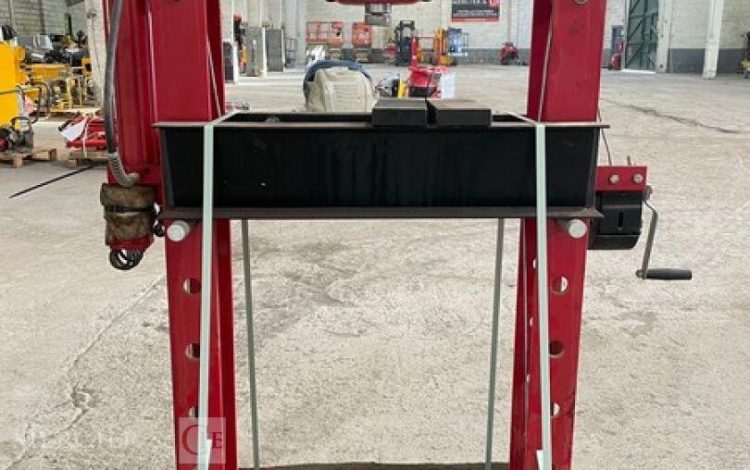 SOTRAC TY50001  34MAM32026