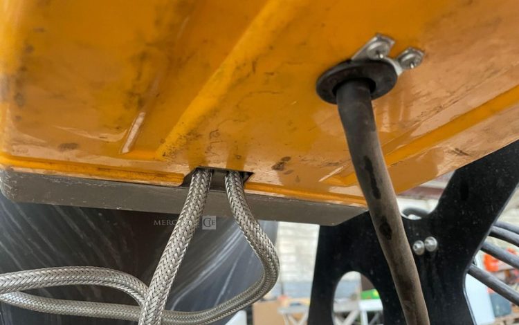 MCS XL9E  30MAM32026