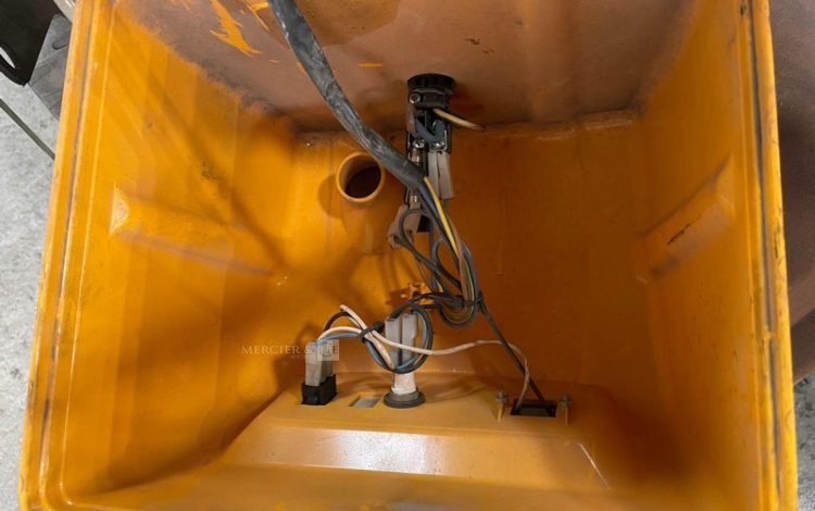 MCS XL9E  30MAM32026