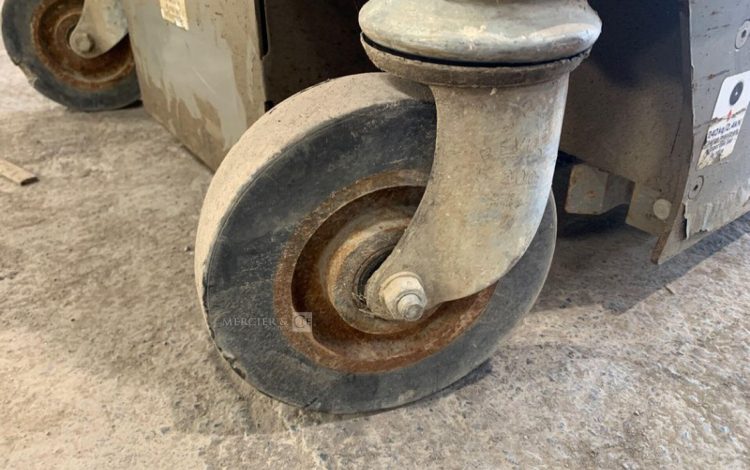 JLG NANO SP PLUS  381162