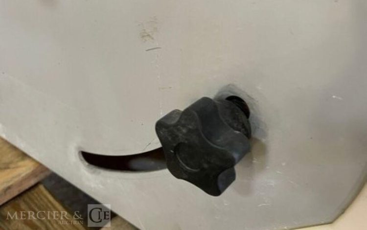 HUSQVARNA TS230F  26MAM32026