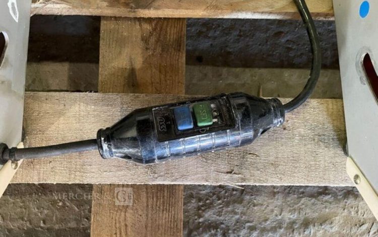 HUSQVARNA TS230F  26MAM32026