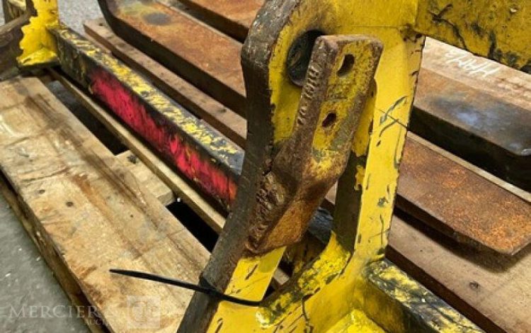 VOLVO F/L35B  23MAM32026