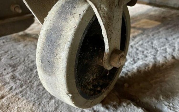 JLG PECO LIFT  49MAM32026