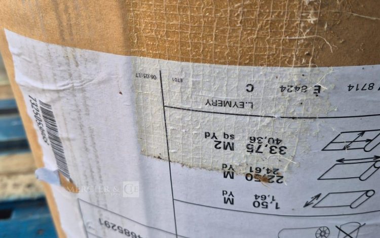 autre Lot comprenant 1 rouleau de revêtement de sol PVC souple, décor imitation bois g  192