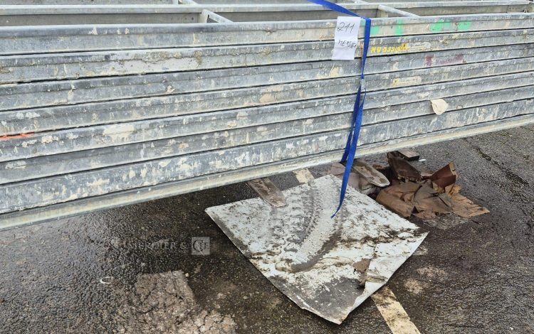 autre Lot de 16 plateaux d&rsquo;échafaudage de 30cm x 3m  201