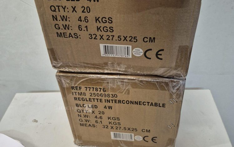 autre Lot de 40 réglettes interconnectables IP20 pour cuisine pièce de vie marque Easy  204