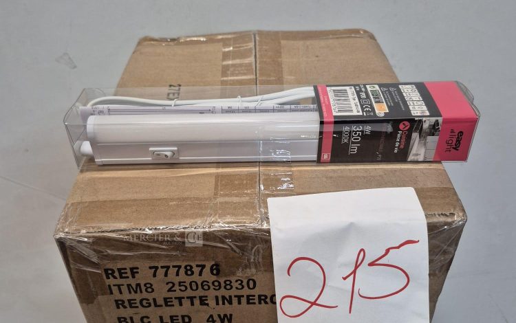 autre Lot de 40 réglettes interconnectables IP20 pour cuisine pièce de vie marque Easy  205