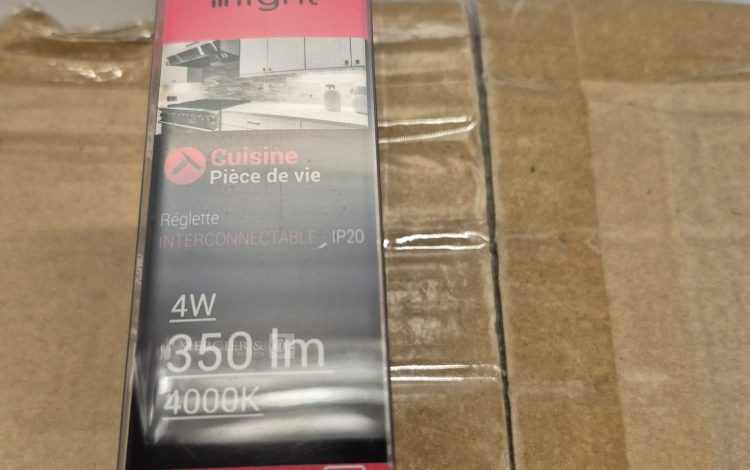 autre Lot de 40 réglettes interconnectables IP20 pour cuisine pièce de vie marque Easy  206