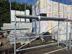 autre Lot d&rsquo;environ 36m2 d&rsquo;échafaudage complet  215