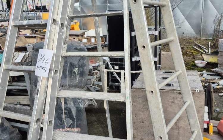 autre Lot de 4 échelles différents modèles  et tailles dont 1 TUBESCA  235