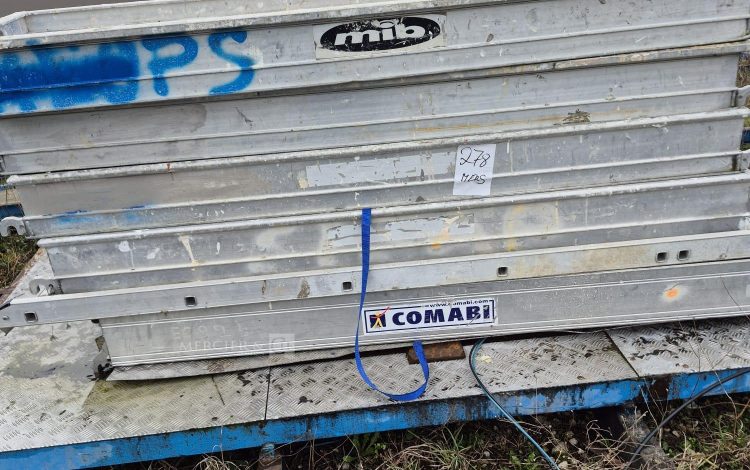 autre Lot de 5 planchers déchafaudage en aluminium de 60cmx2m et 1 de 60cm x2,5m  267