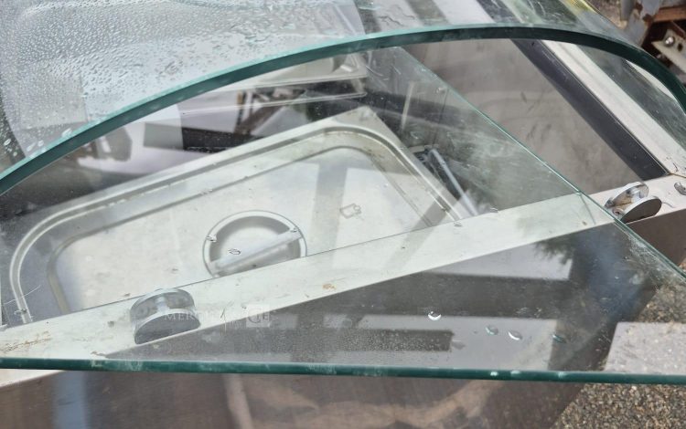 autre Comptoir réfrigéré L2G BM pour utilisation industrielle . Dimensions 70cm x 85cm  281