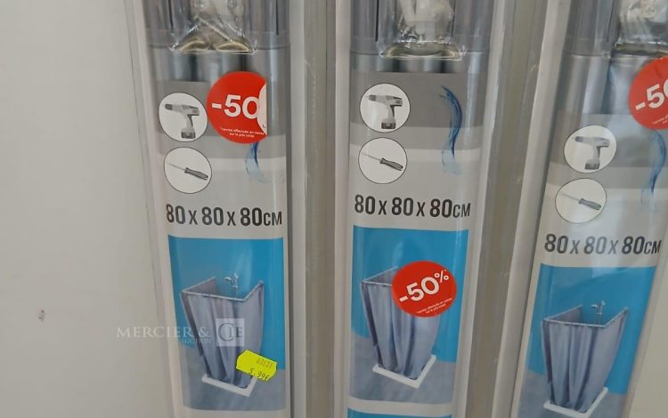 autre 17 ensembles de tringles de douche en aluminium  331