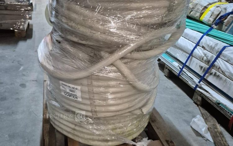 autre Lot composé d&rsquo;environ 4 couronnes de gaine flexible DN 29, longueur unitaire 50  336