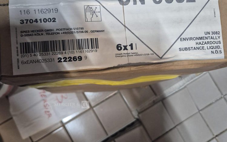 autre Lot de 12 apprêt garnissant Spies Hecker Permahyd Hydro, couleur gris. Produit p  345