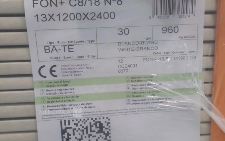 autre Lot de 30 plaques de plâtre , plaque à perforations continues, revêtue au dos d&rsquo;  348