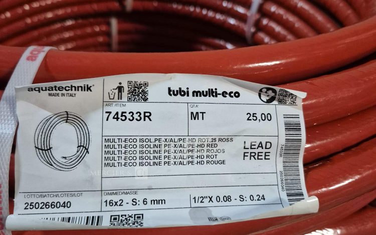 autre Lot d&rsquo;environ 100ml de Tube PER rouge isolé en couronne de 25 mètres, diamètre 1  34