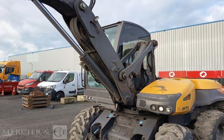 MECALAC PELLE SUR PNEUS 12MTX A VOLEE VARIABLE DIESEL 9,7T – 8087 HEURES – ANNEE 2020  47 124