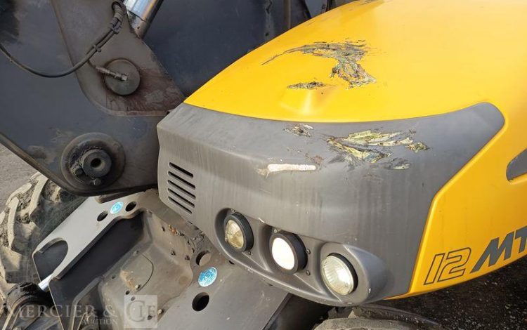 MECALAC PELLE SUR PNEUS 12MTX A VOLEE VARIABLE DIESEL 9,7T – 8087 HEURES – ANNEE 2020  47 124