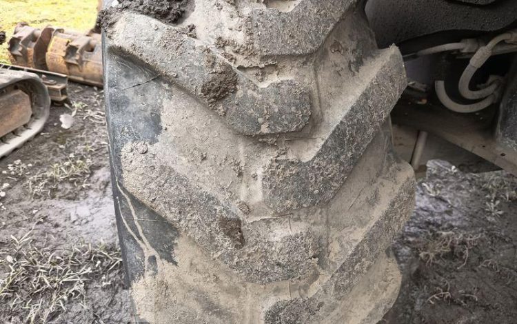 MECALAC PELLE SUR PNEUS 12MTX A VOLEE VARIABLE DIESEL 9,7T – 8087 HEURES – ANNEE 2020  47 124