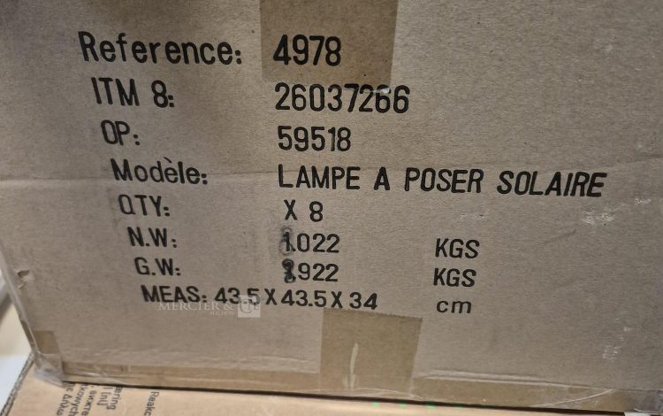 autre Lot de 8 lampes à poser spécial extérieur zéro branchement 100% solaire  381