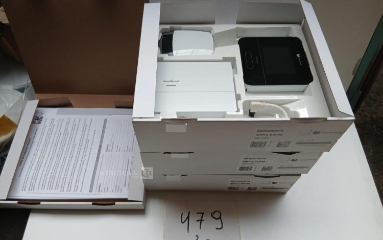 autre Lot de 3 régulateur système MiPro Sense radio avec sonde extérieure SRC 720f/2  382