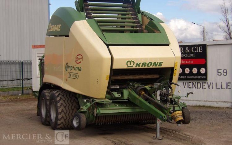KRONE COMBINE PRESSE ENRUBANNEUSE COMPRIMA CF 155 XC-XTREME- 2 ESSIEUX – PTAC 9 T  76 897