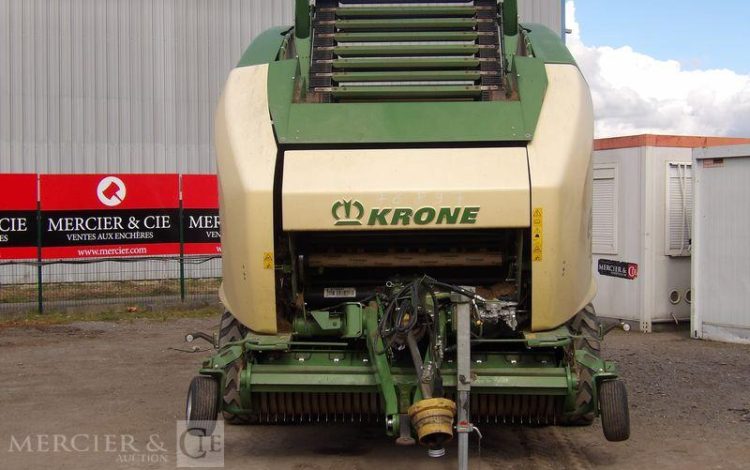 KRONE COMBINE PRESSE ENRUBANNEUSE COMPRIMA CF 155 XC-XTREME- 2 ESSIEUX – PTAC 9 T  76 897