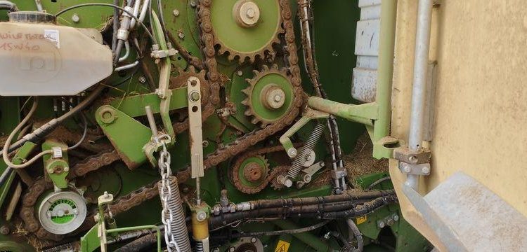 KRONE COMBINE PRESSE ENRUBANNEUSE COMPRIMA CF 155 XC-XTREME- 2 ESSIEUX – PTAC 9 T  76 897