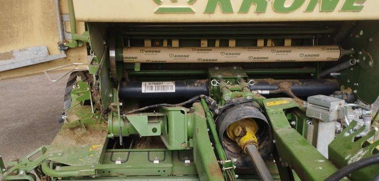 KRONE COMBINE PRESSE ENRUBANNEUSE COMPRIMA CF 155 XC-XTREME- 2 ESSIEUX – PTAC 9 T  76 897