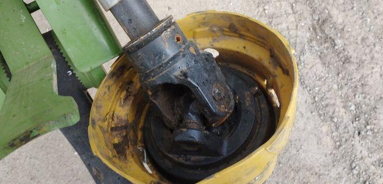 KRONE COMBINE PRESSE ENRUBANNEUSE COMPRIMA CF 155 XC-XTREME- 2 ESSIEUX – PTAC 9 T  76 897