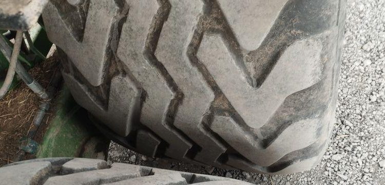 KRONE COMBINE PRESSE ENRUBANNEUSE COMPRIMA CF 155 XC-XTREME- 2 ESSIEUX – PTAC 9 T  76 897