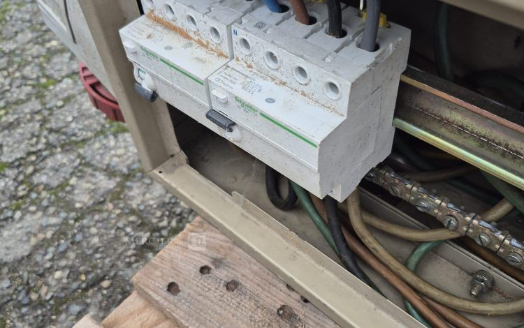 autre Armoire électrique de puissance Télémécanique  73