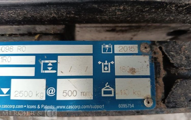 CROWN CHARIOT ELEVATEUR FRONTAL SC 5320 ELECTRIQUE – CAPACITE 1,2 TONNES – 832 H  92 344