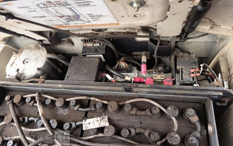 CROWN CHARIOT ELEVATEUR FRONTAL SC 5320 ELECTRIQUE – CAPACITE 1,2 TONNES – 832 H  92 344