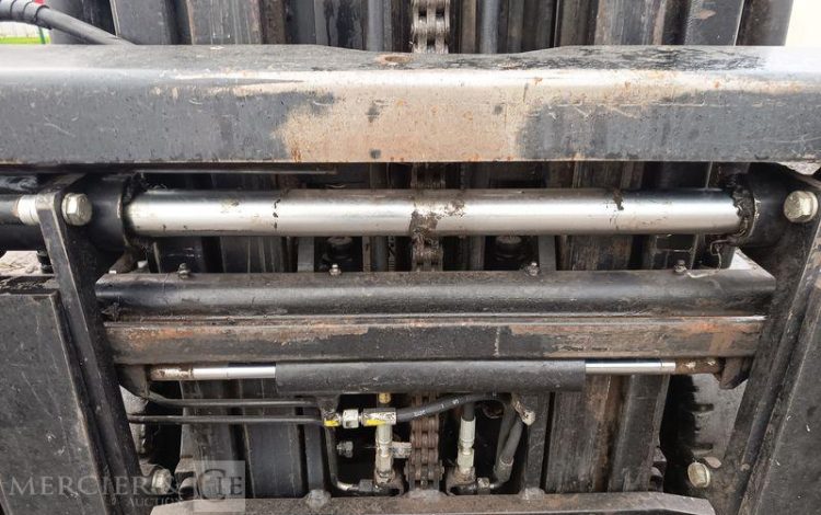 CROWN CHARIOT ELEVATEUR FRONTAL SC 5320 ELECTRIQUE – CAPACITE 1,2 TONNES – 832 H  92 344