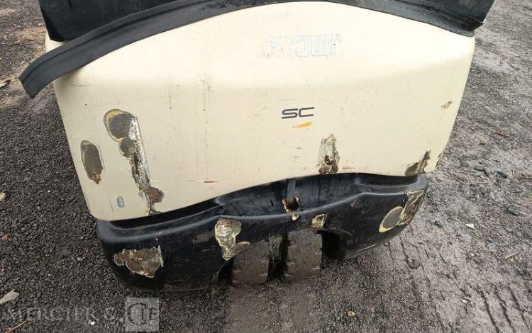 CROWN CHARIOT ELEVATEUR FRONTAL SC 5320 ELECTRIQUE – CAPACITE 1,2 TONNES – 832 H  92 344