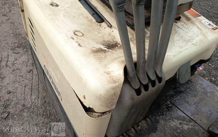 CROWN CHARIOT ELEVATEUR FRONTAL SC 5320 ELECTRIQUE – CAPACITE 1,2 TONNES – 832 H  92 344