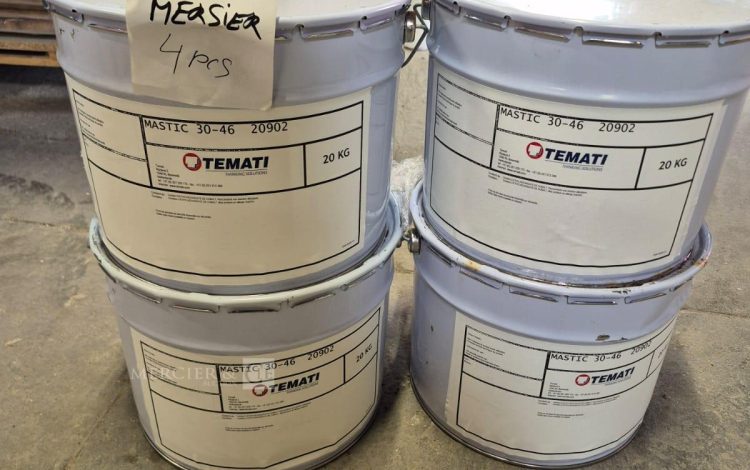 autre Lot comprenant 4 seaux de mastic industriel TEMATI Mastic 30-46, conditionnés en  81