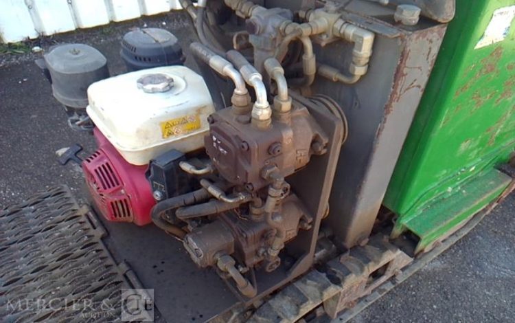 BROUETTE A CHENILLE  BC2