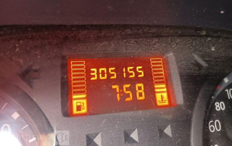 RENAULT CLIO II SOCIETE PHASE 2 1.5 dCi 68 CV – DIESEL – 305155 KMS – ANNEE 2006 NOIR BX-462-LK