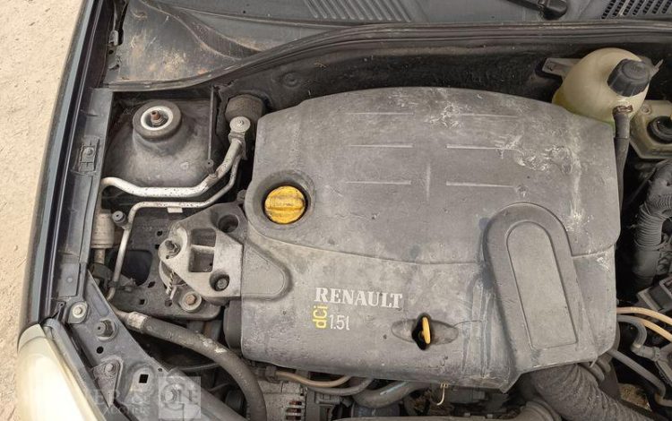 RENAULT CLIO II SOCIETE PHASE 2 1.5 dCi 68 CV – DIESEL – 305155 KMS – ANNEE 2006 NOIR BX-462-LK