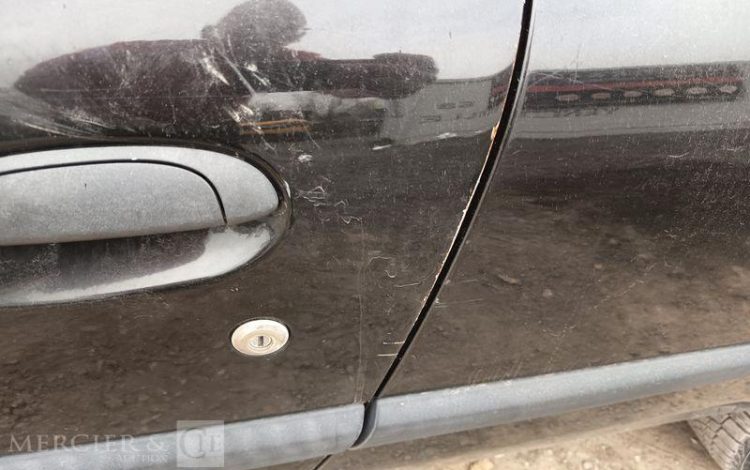 RENAULT CLIO II SOCIETE PHASE 2 1.5 dCi 68 CV – DIESEL – 305155 KMS – ANNEE 2006 NOIR BX-462-LK