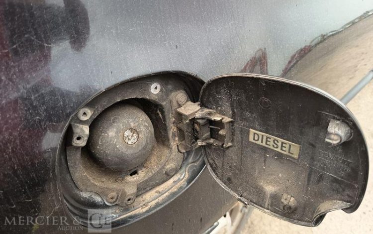 RENAULT CLIO II SOCIETE PHASE 2 1.5 dCi 68 CV – DIESEL – 305155 KMS – ANNEE 2006 NOIR BX-462-LK