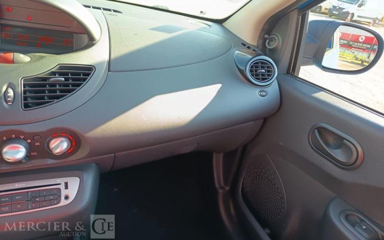RENAULT TWINGO II 1,5 DCI ECO2 FAP 75CV – DIESEL -151556 KMS – ANNEE 2012 BLEU CL-694-WQ